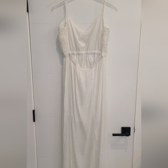 Beautiful summer dress - Picture 4 of 6